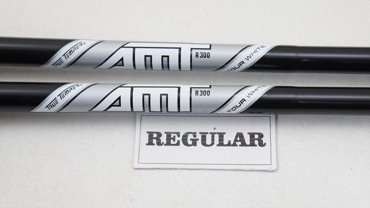 True Temper Dynamic Gold Amt Tour White R300 34.5"-37.25" Iron Shaft Set 957479 - Image 4