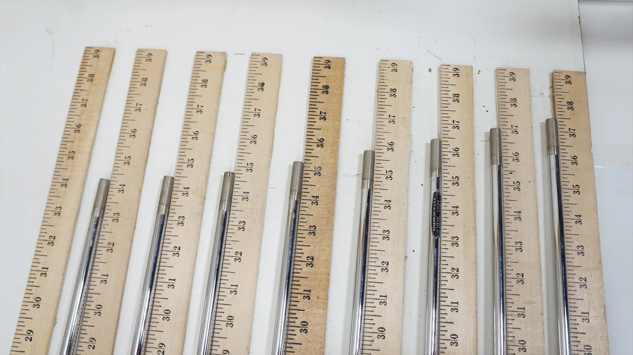 True Temper Dynamic Gold Tour Issue S400 34.25"-37.5" 8pc Iron Shaft Set 1000155 - Image 3