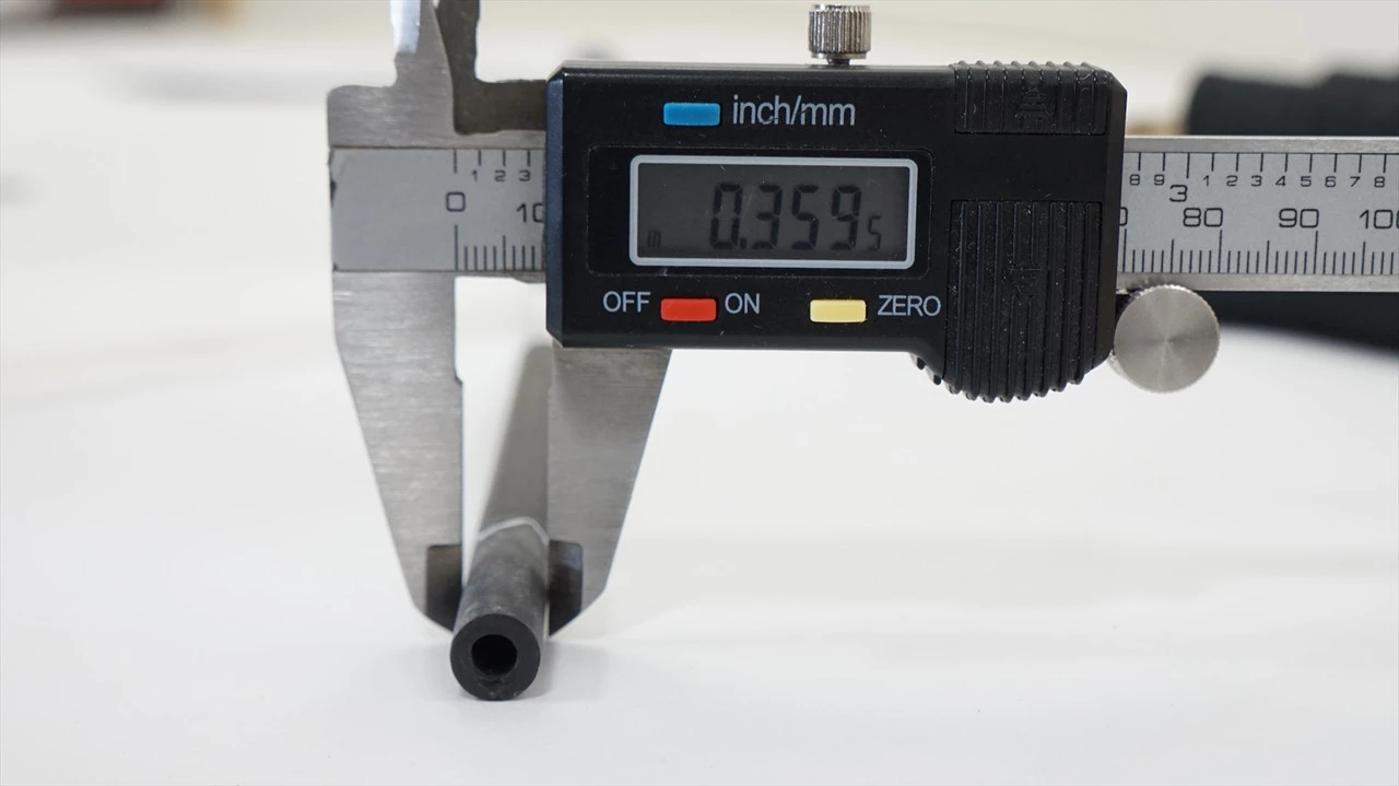 Kbs Max Graphite 55 55G Se 34"-37" 8pc Iron Shaft Set .355T 1004312 - Image 5