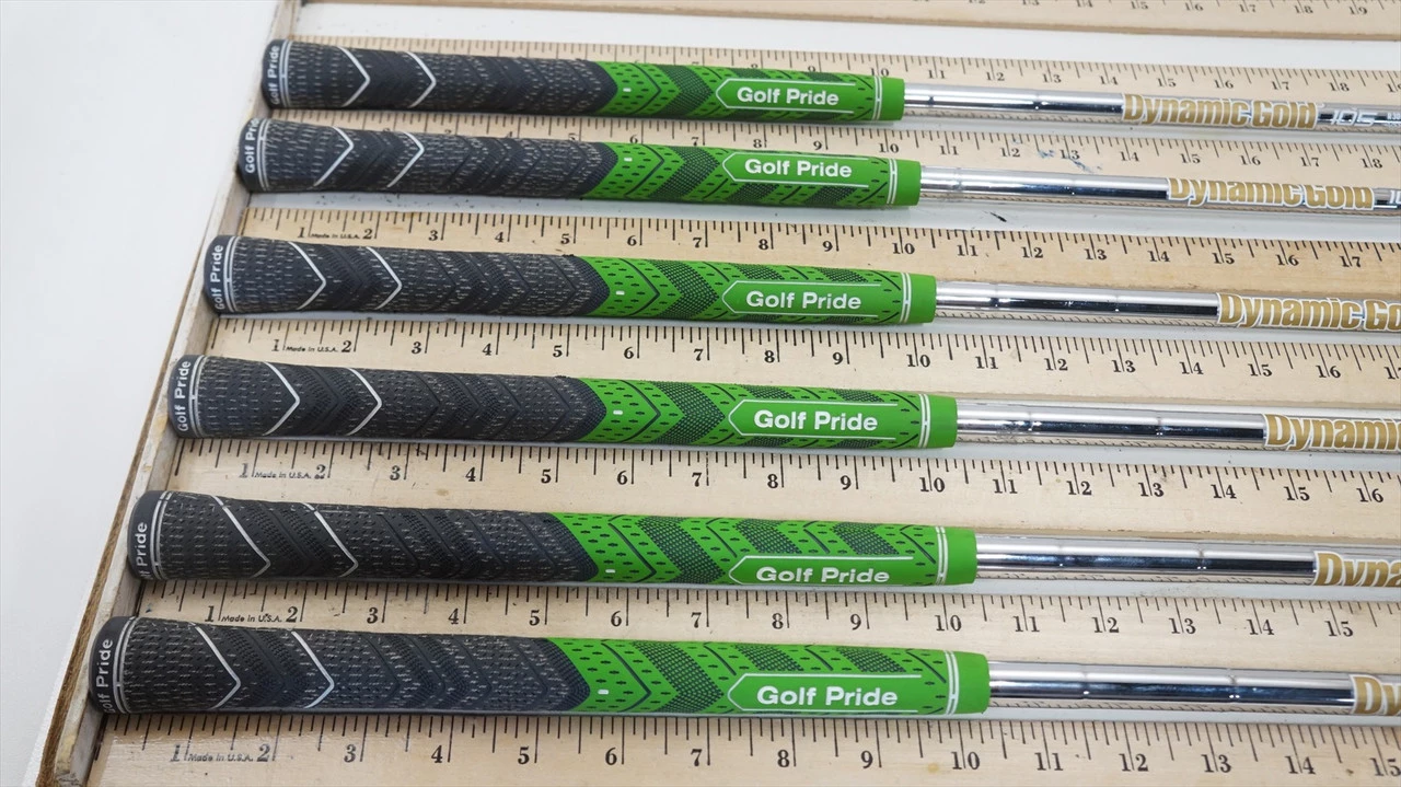 True Temper Dynamic Gold 105 R300 Regular 35"-37.25" 6pc Iron Shaft Set 1004567 - Image 2